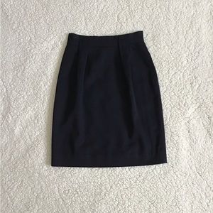 Navy Jones New York pencil skirt, size 4